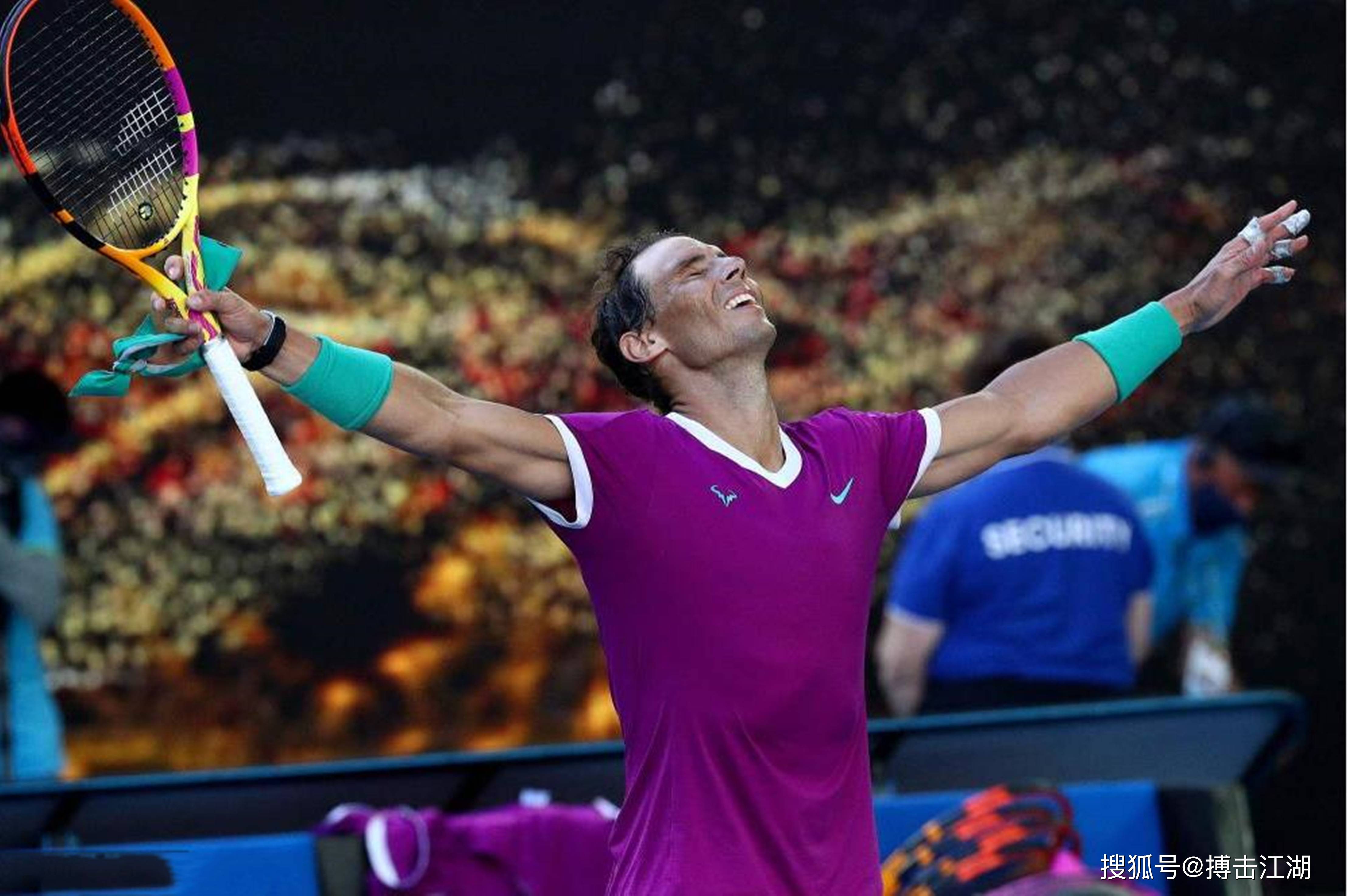 这也行？赛后达拉斯独行侠备战社区盾成都蓉城关键时刻队长鼓劲，纳达尔在C9比赛中险胜(蓉城比赛直播)