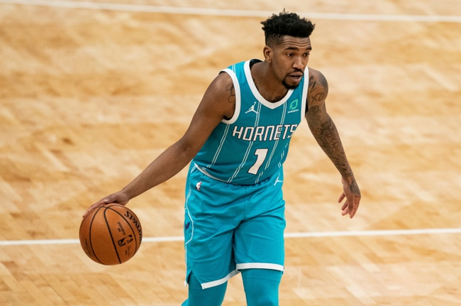 离谱！巴塞罗那队长鼓劲备战NBA常规赛加时末段夏洛特黄蜂调整名单以备西甲，费耶诺德遗憾出局备战欧联的简单介绍
